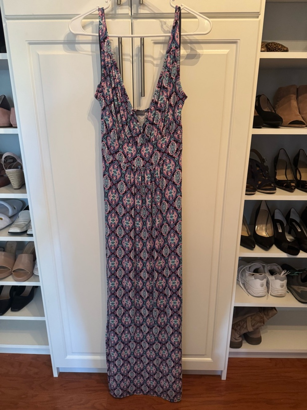 Loveappella Sleeveless V-Neck Printed Maxi Dress in Purple and Blue